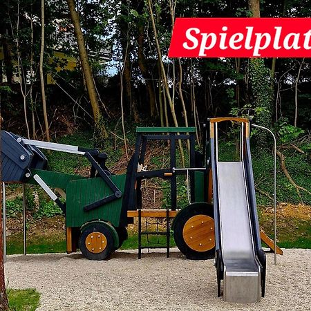 Ferienwohnung "Blick Mylau" - Naehe Freizeitpark Plohn & Weltgroesster Ziegelsteinbruecke Reichenbach im Vogtland Bagian luar foto
