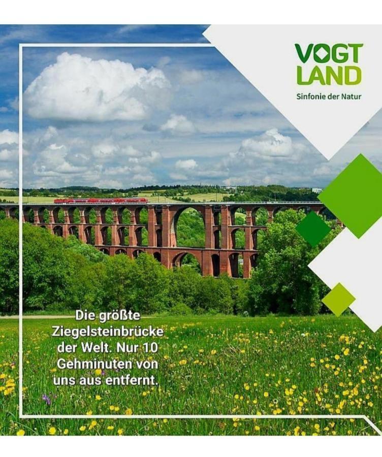 Ferienwohnung "Blick Mylau" - Naehe Freizeitpark Plohn & Weltgroesster Ziegelsteinbruecke Reichenbach im Vogtland Bagian luar foto